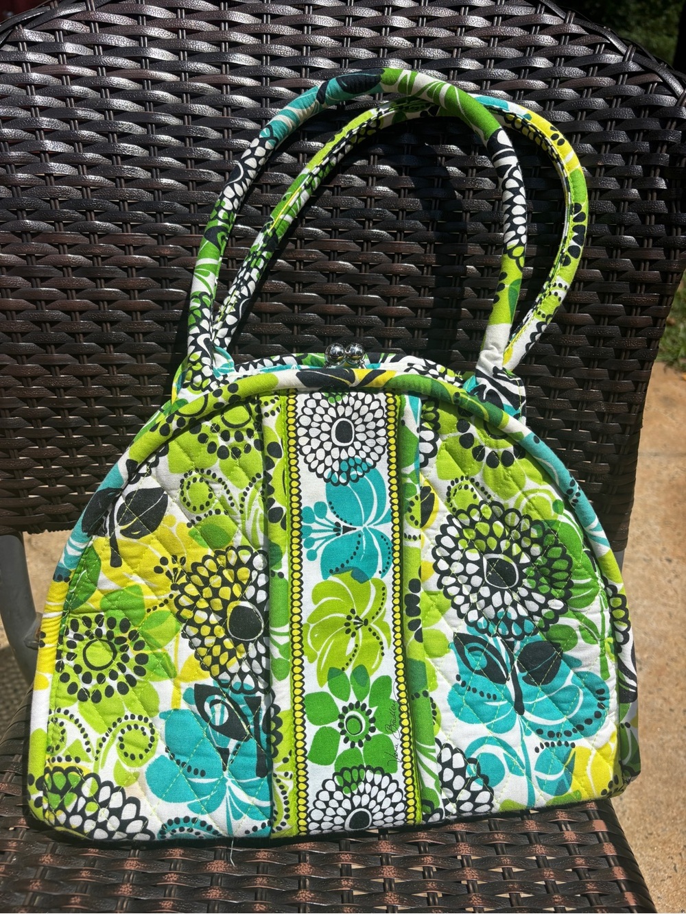 Vera Bradley “Limes up” eloise kiss-lock shoulder bag